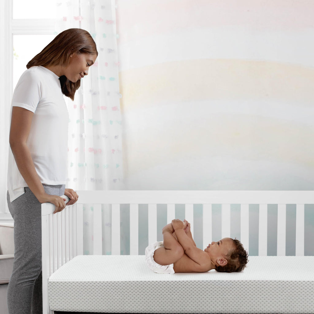 White Crib and Toddler Mattress with Removable Machine-Washable Cover A1319
