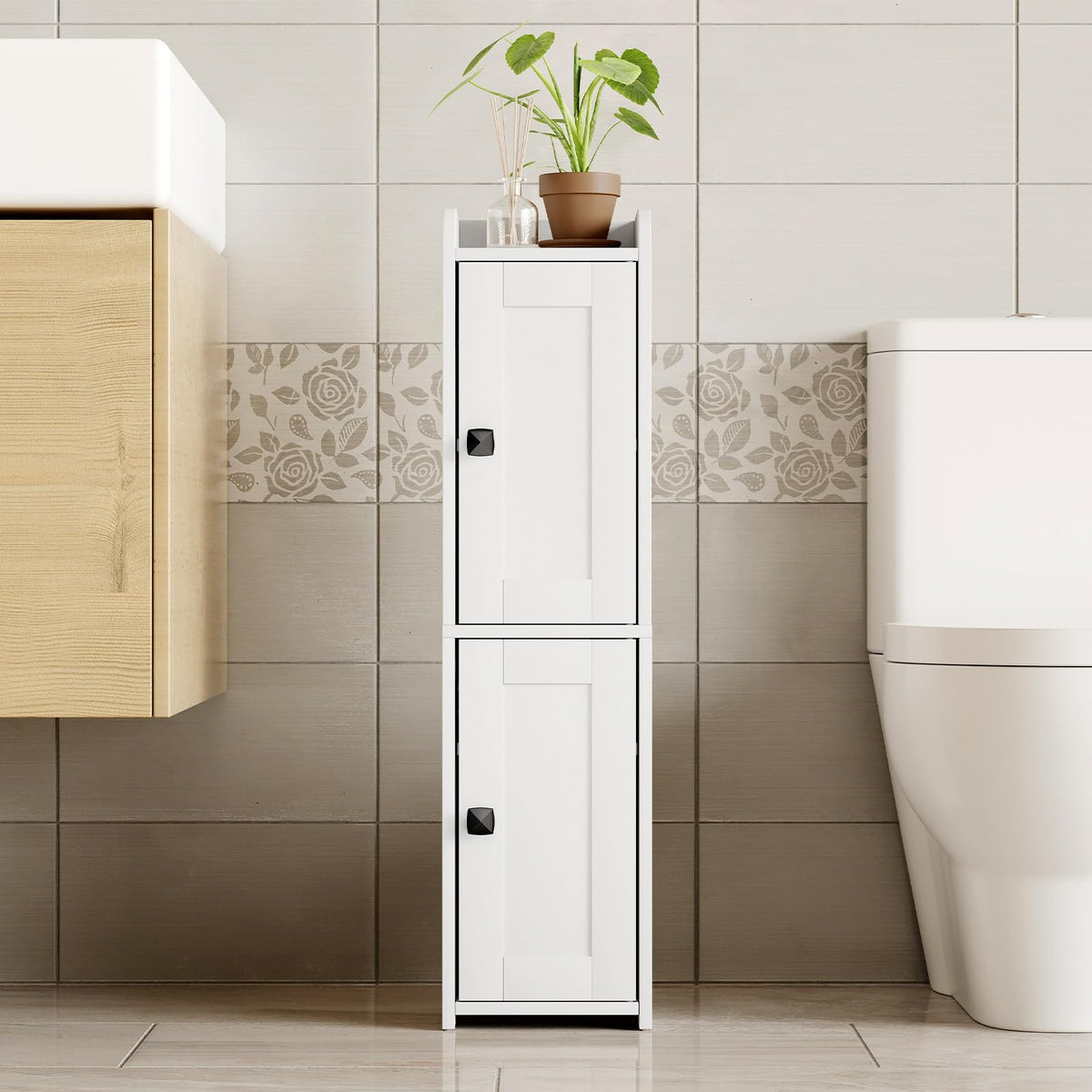 Small Bathroom Storage Cabinet with 2 Doors Y794