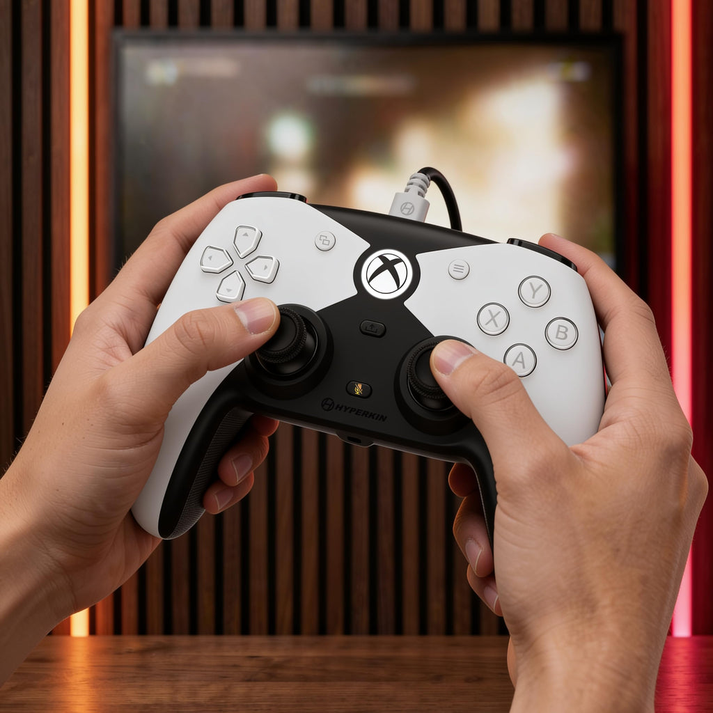 White Wired Controller with Hall Effect Joysticks Z45048
